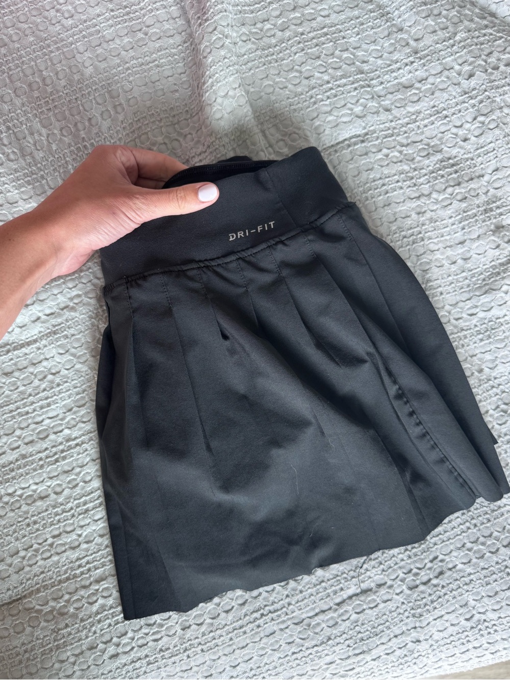 Nike Dri-FIT Black Pleated Active Skirt, Size Large, Color Black